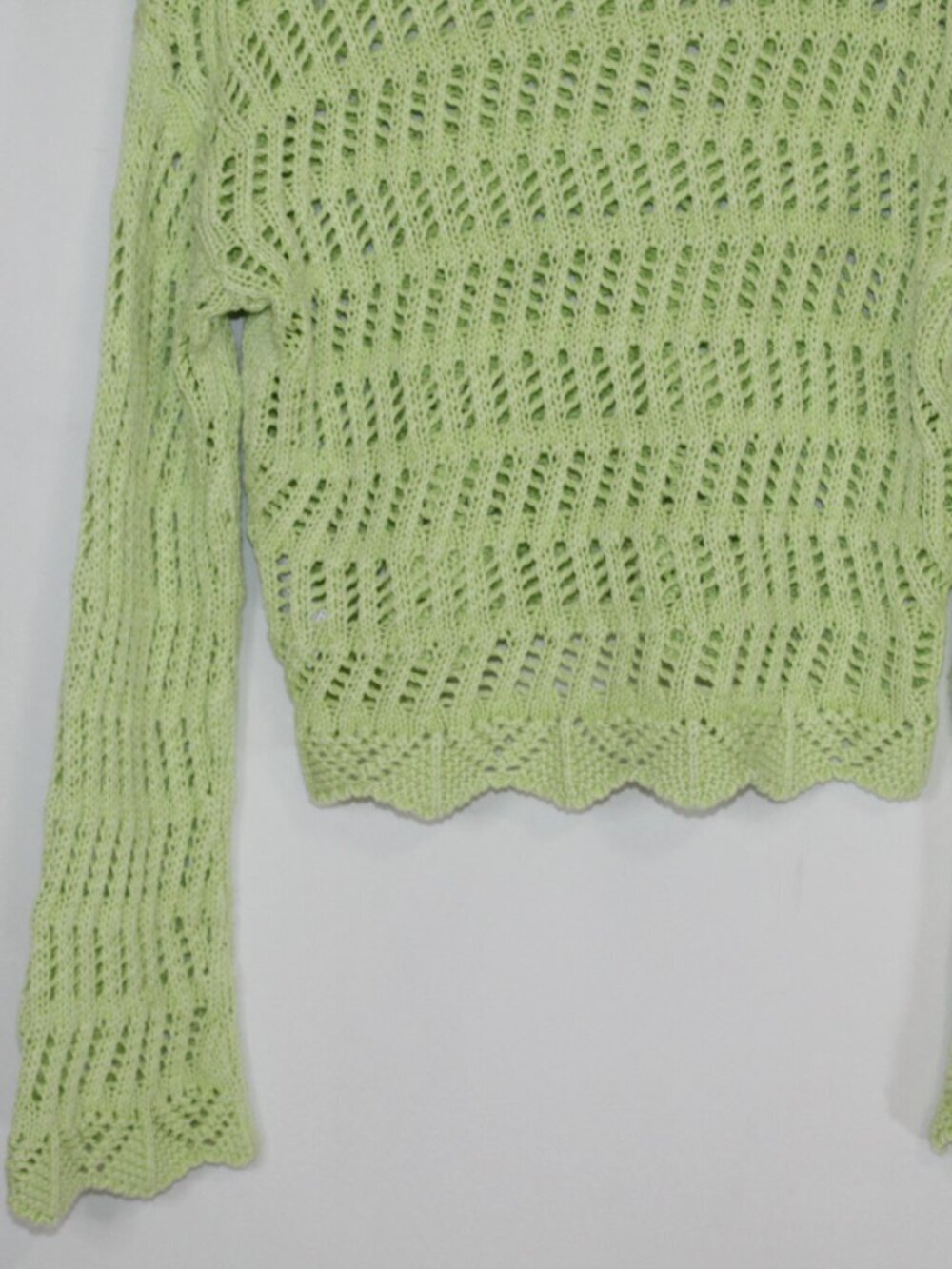 American Eagle light green crochet sweater bell sleeve beach surf pullover vneck - Picture 15 of 15